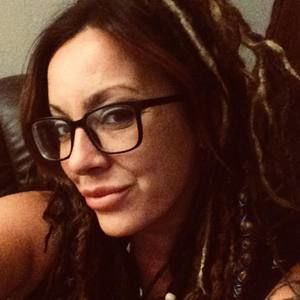 Meet your Posher, Isabelle